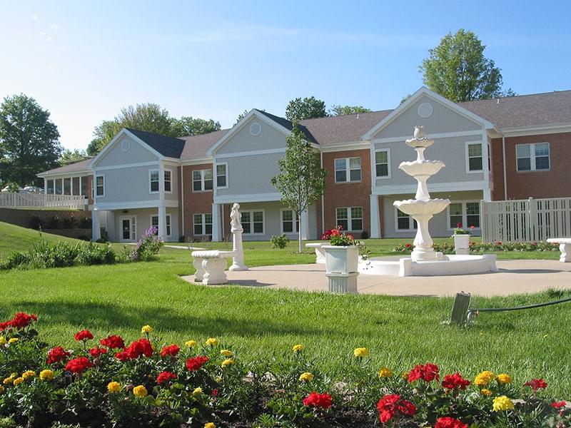 Cottage Grove Senior Living Community Assisted Living, Nursing Home, Independent Living, CCRC